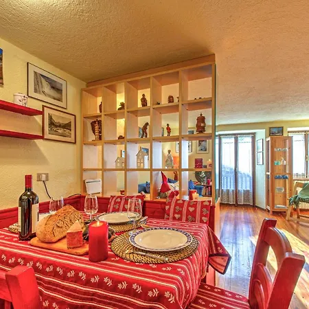 Claire - Relax Con Splendida Vista - Cour 0081 * 库马约尔