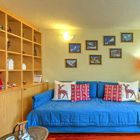 Claire - Relax Con Splendida Vista - Cour 0081 * קורמאיור